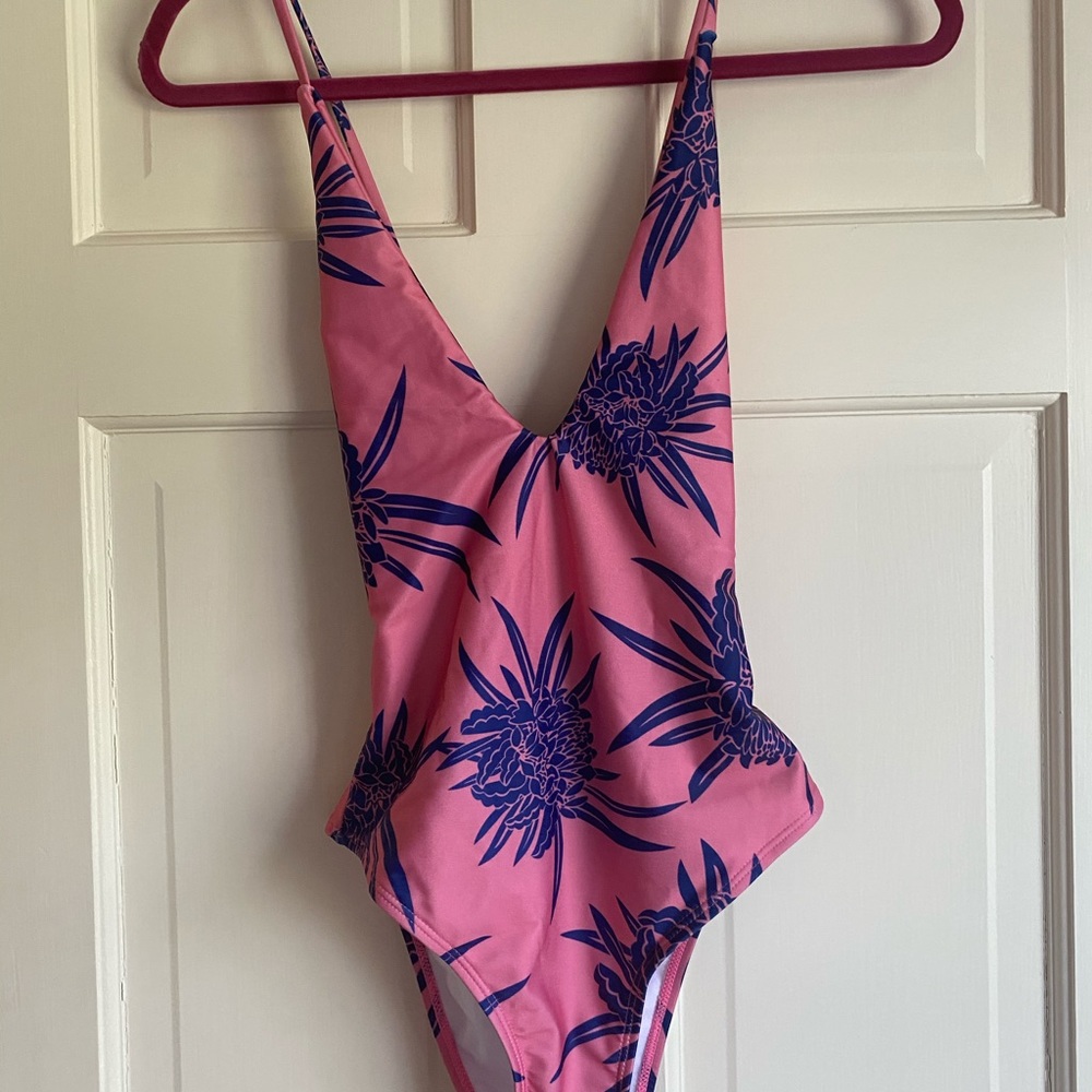 One piece Hawaiian print bathing suit